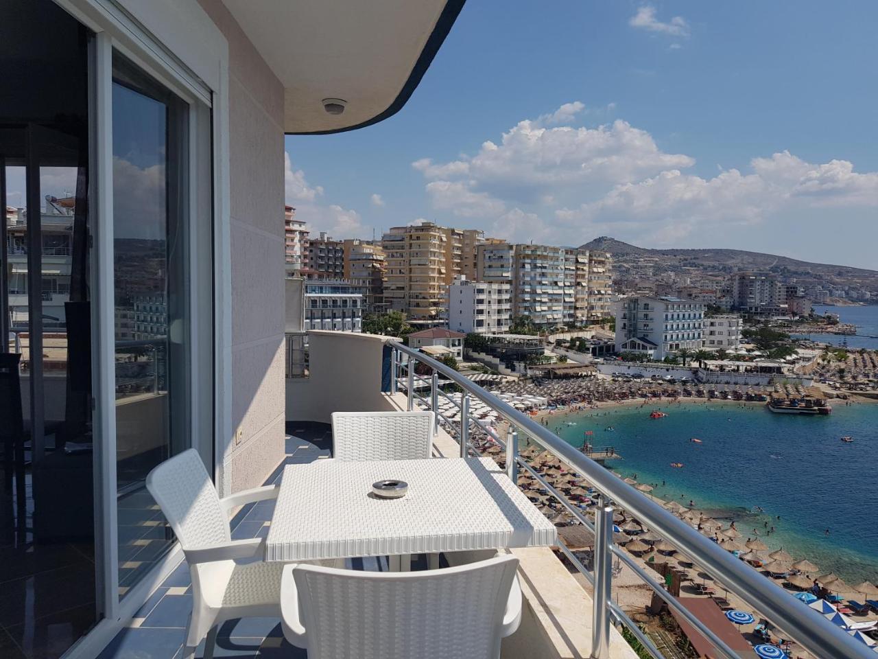 Beautifull Holiday Apartment Larisa Saranda Extérieur photo